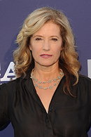 Nancy Travis