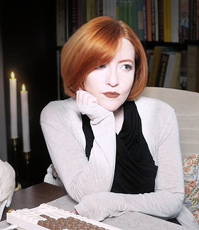 Hilary Layne