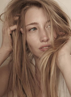 Yana Stroobandt