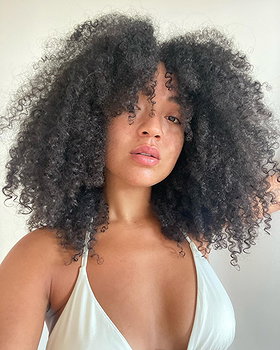 Aisha Dee