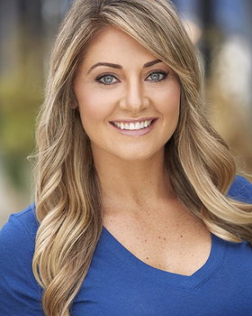 Natalie Skyy