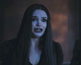 Gwen Jones pictures and photos