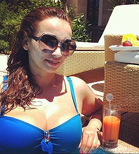 Xotinlar erlarini sorishadi (video)