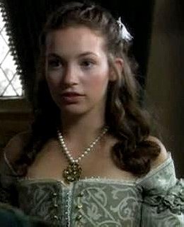 Mary Boleyn (Perdita Weeks)