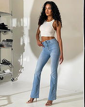 Bianca Tijiani pictures and photos