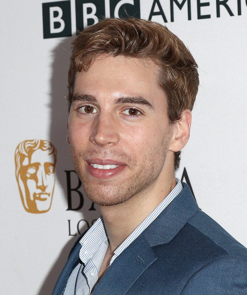 Jordan Gavaris