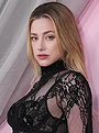 Lili Reinhart