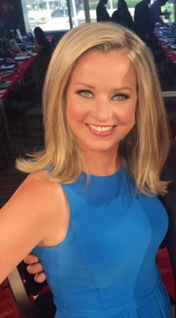 Photos Of Sandra Smith