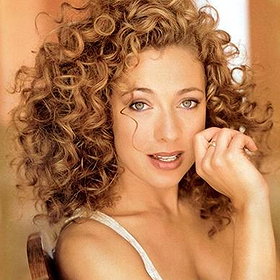 Alex Kingston
