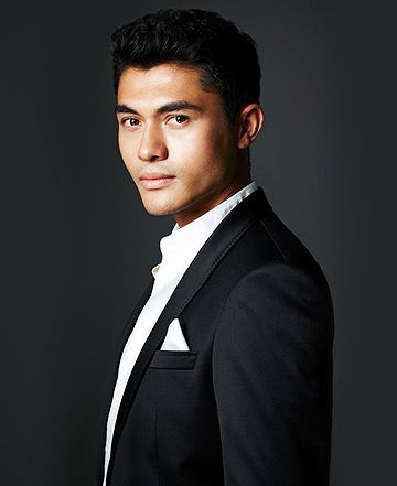 Henry Golding