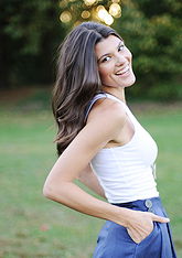 Summer Rayne Oakes pictures and photos