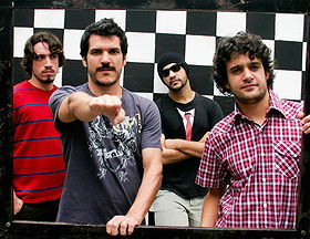 Falcatrua