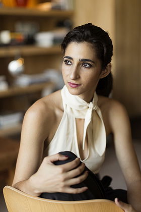 Alba Flores