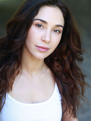 Yasemin Cetinkaya  nackt