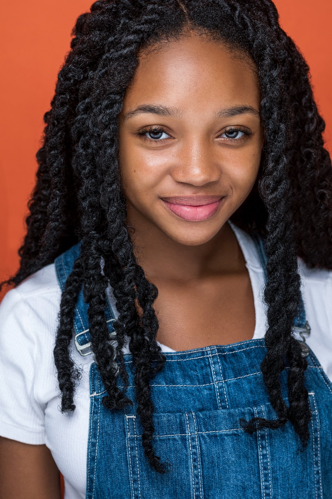 Zani Jones Mbayise