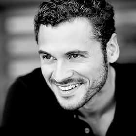 Adan Canto
