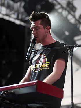 dan smith (bastille)