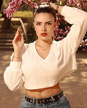 Aleja Madness pictures and photos