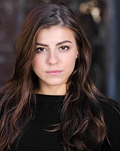 Julia Vasi pictures and photos