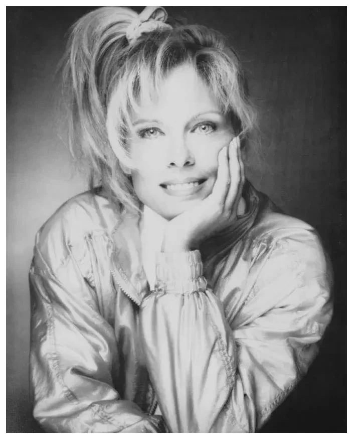 Lucinda Crosby