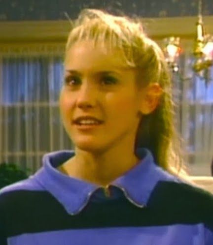 Suzanne Tara