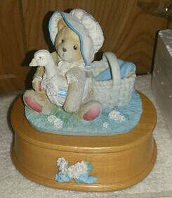Cherished Teddies - Music Box (Bear w/ goose & picnic basket) - 