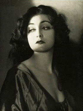 Eve Southern