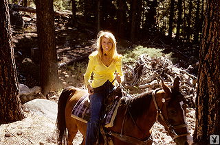 Kristine Hanson pictures and photos