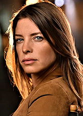 Maggie Castle pictures and photos