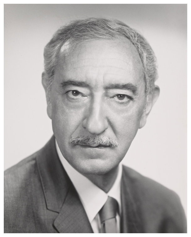Arnold Moss