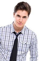 Robbie Amell