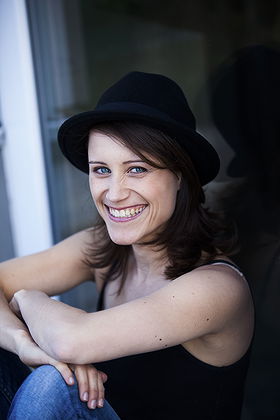 Stephanie Höll