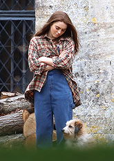 Bella Maclean pictures and photos