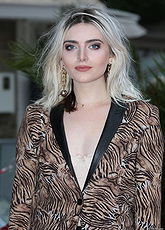 Tara Lee pictures and photos