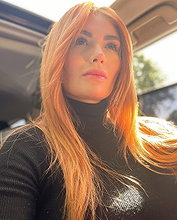 Sara Uribe pictures and photos