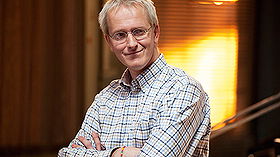 Niklas Åkerfelt