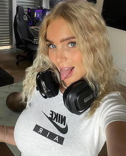 Alexis Blond pictures and photos