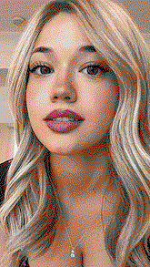 Sofia Gomez pictures and photos