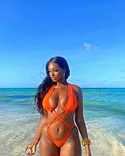 Elinda San. pictures and photos