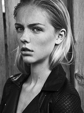Annika Boron