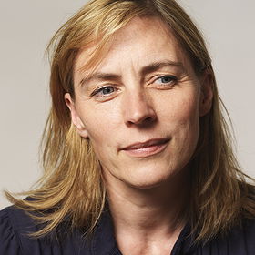 Saskia Reeves