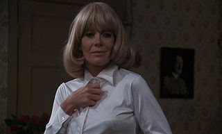 Dyanne Thorne pictures and photos