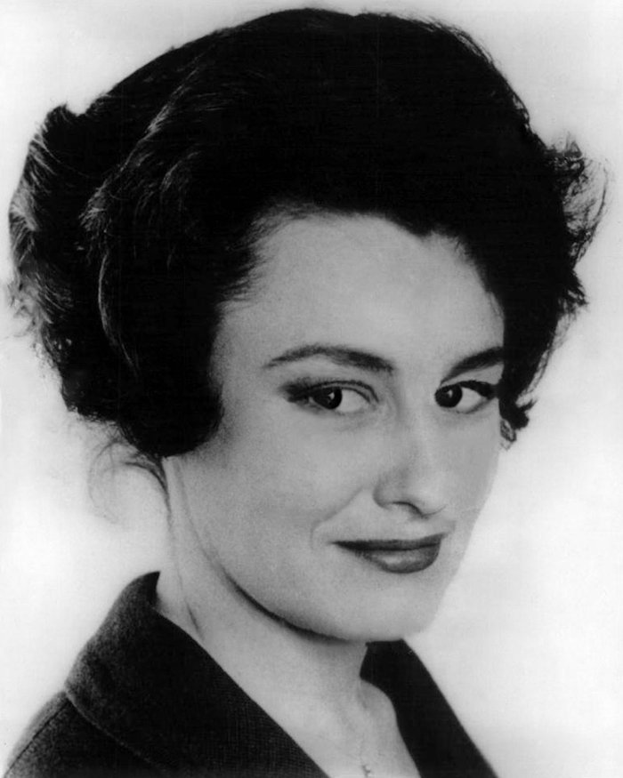 Jacqueline Brookes