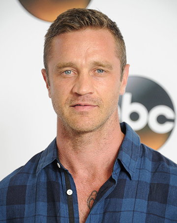 Devon Sawa