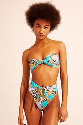 Ange Marie Moutambou Pictures And Photos