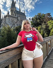 Adriana Alencar pictures and photos