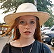 Amybeth McNulty