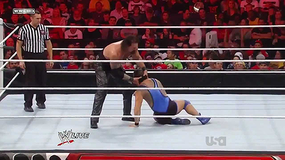 Kevin Nash vs. Santino Marella (WWE, RAW 05/12/11)