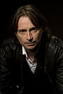 Robert Carlyle