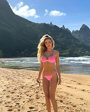 Oliwia Knapek pictures and photos